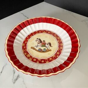 10" Toy's Fantasy Serving Bowl by Villeroy & Boch